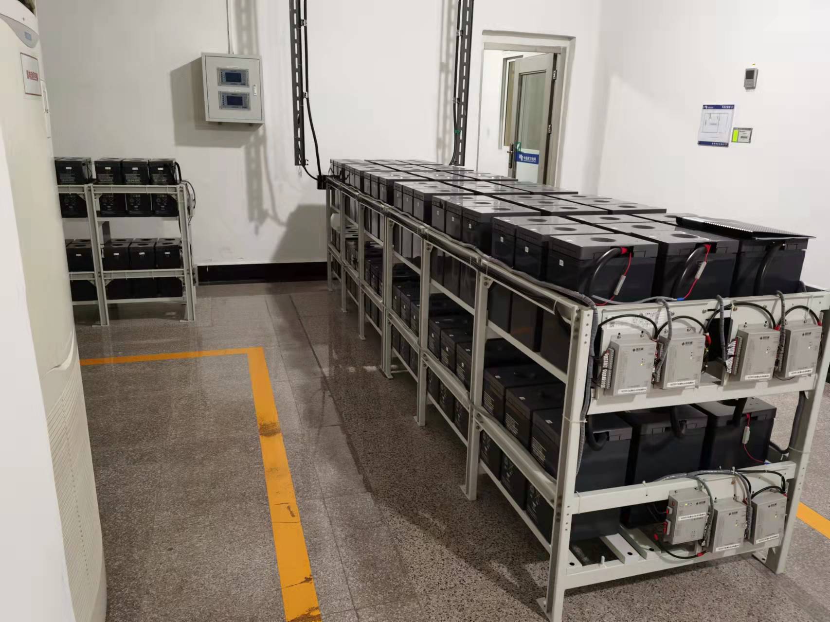 FUN88体育ups电源如何根据主机功率和待机时间计算电池容量？